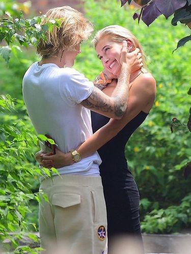 Perjalanan Cinta Justin Bieber dan Hailey Baldwin Hingga Bertunangan