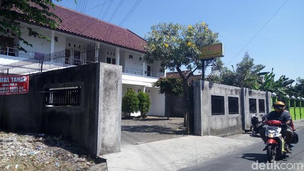 Hai Mahasiswa, di Solo Masih Ada Nasi Sebungkus Seharga Rp 1.000