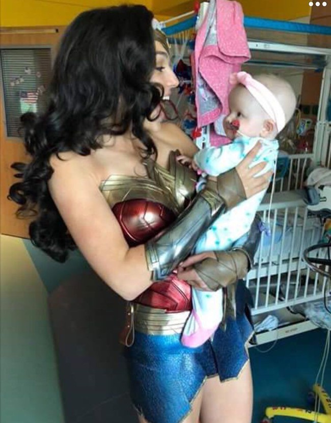 Sekuel film Wonder Woman dijadwalkan rilis pada 1 November 2019. (Foto: Twitter/@WonderWomanHQ)