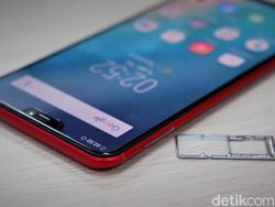 Unboxing Vivo V9 RAM 6 GB Berkelir Merah yang Menggoda