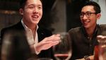 Pesona Darma Hutomo, Putra Tommy Soeharto Saat Minum Es Kelapa