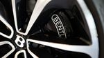 SUV Mewah Inggris Mendarat di Jakarta