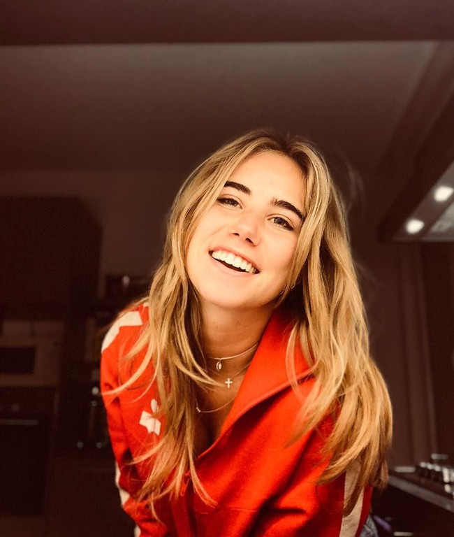 Axelle Despiegelaere merupakan salah satu suporter cantik yang mendukung timnas Belgia. Tak hanya mendukung Piala Dunia 2014, pemilik Instagram @despiegelaereaxelle yang telah memiliki 20 ribu lebih pengikut ini kembali mendukung timnas Belgia di Rusia pada Piala Dunia 2018. Foto: Instagram