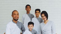 Marcell Siahaan menikahi finalis Miss Singapore Universe pada 2001 yakni Rima Melati Adams seorang muslim pada tahun 2009. Dan Marcell memeluk agama Islam pada tahun 2011. Foto: Dok. Instagram