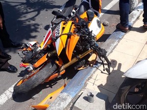 Tabrak Pantat Mobil, Mahasiswa Madiun Ini Tewas
