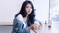 Diketahui Ine Rosdiana adalah teman Bowo Alpenliebe saat akunnya di hack seseorang. Foto: Dok. Instagram/inersdn
