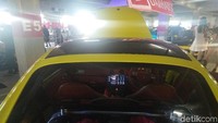 Nggak ada (yang original) semua sudah kepegang, kalau saya total kemungkinan mendekati angka Rp 1 miliar, hampir mungkin Rp 800 jutaan. Tapi kan ada part yang saya lupa hitung itu, ujarnya kepada detikOto, di Bali, akhir pekan kemarin. Foto: Khairul Imam Ghozali
