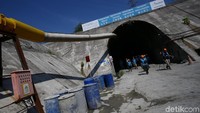 PLTA berkapasitas 2x55 Mega Watt (MW) ini rencananya akan memanfaatkan air dari Waduk Jatigede.