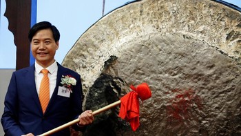 Nilai saham Xiaomi saat perdagangan dibuka sebesar HKD 16,60, dibandingkan dengan nilai saat IPO sebesar HKD 17. Xiaomi juga menetapkan harga saham yang paling rendah dari kisaran HKD 17 hingga HKD 22. Foto: Reuters