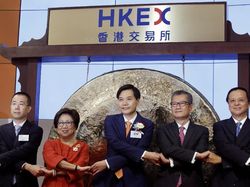 Senyum Kecut Pendiri Xiaomi, Lepas Saham Langsung Anjlok