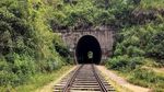 Foto: Jalur Kereta Tercantik di Sri Lanka