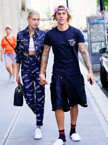 Perjalanan Cinta Justin Bieber dan Hailey Baldwin Hingga Bertunangan