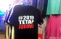 Selain kaos #2019GantiPresiden, kaos #2019TetapJokowi juga ada yang menjual