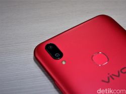 Unboxing Vivo V9 RAM 6 GB Berkelir Merah yang Menggoda