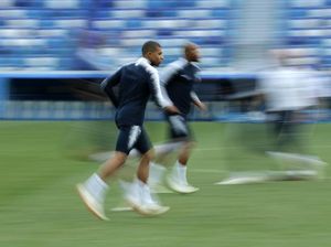 Belgia Mewaspadai Mbappe yang Secepat Kilat