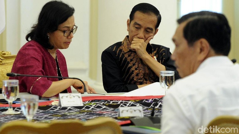 Indonesia di Antara Perang Dagang AS-China Indonesia di Antara Perang Dagang AS-China