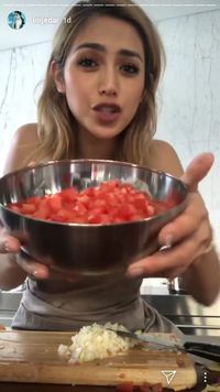 Begini Racikan Saus Salsa dan Mashed Potato ala Jessica Iskandar
