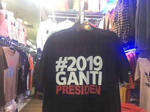 Massa Kembali Demo Tolak Deklarasi #2019GantiPresiden di Riau