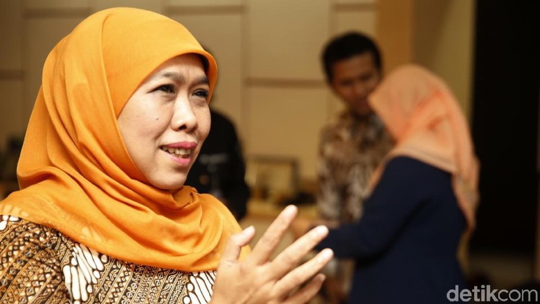 KPK akan Periksa Khofifah terkait Eks Pejabat Kemenag yang Suap Rommy KPK akan Periksa Khofifah terkait Eks Pejabat Kemenag yang Suap Rommy