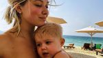 Foto: Liburan Mesra Kevin De Bruyne & Istrinya yang Cantik