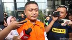 Bupati Buton Selatan Jalani Pemeriksaan Lanjutan