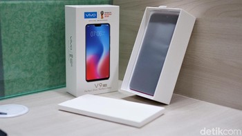 Ponsel ini menawarkan banyak keunggulan. Foto: Adi Fida Rahman/detikINET