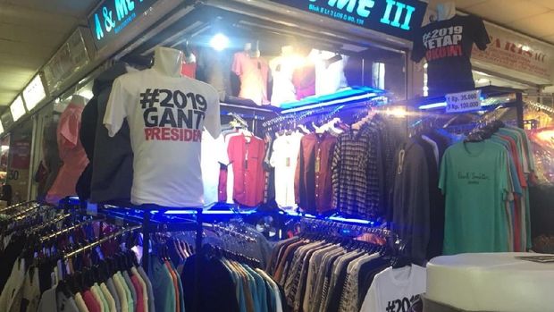  Kaos 2019 Ganti Presiden Ramai Dijual di Tanah Abang