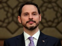 Cerita Erdogan Angkat Menantu Jadi Menteri yang Bikin Lira Rontok