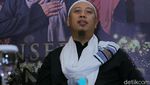 Waduh! Ibunda Opick Kena Sasaran Komentar Emak-emak