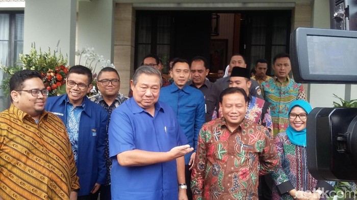 Bawaslu Sosialisasi Pemilu, Minta Demokrat Teken Pakta Integritas