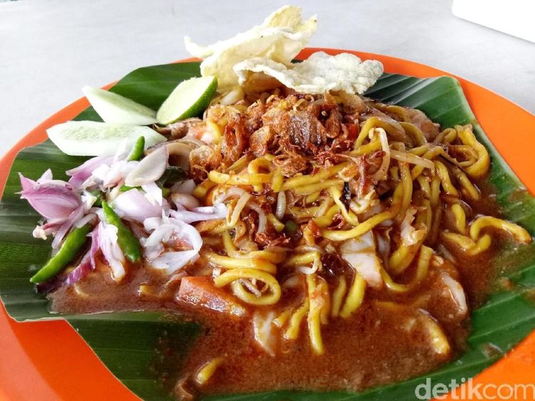 20 Mie Aceh Berbumbu Rempah Pekat Sedap Ada di Sini