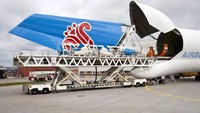 Baru-baru ini, Airbus meluncurkan generasi baru dari pesawat kargo yang disebut BelugaXL. Istimewa/Airbus.