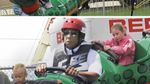 Meme Lucu Jay Z saat Main Jet Ski