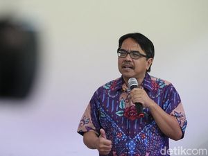 Ade Armando Gabung PSI
