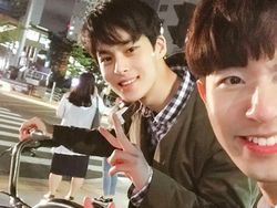 Sosok YouTuber Misterius & Pendiam yang Hebohkan Netizen