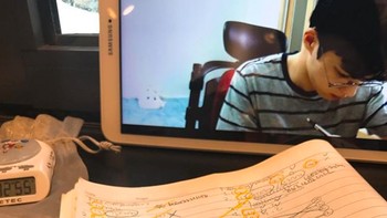 Beberapa memajang foto saat mereka belajar dengan melihat video Jaem. Foto: YouTube