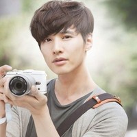 Dalam delapan tahun terakhir, Won Bin telah menghasilkan uang sedikitnya USD 21,6 juta atau sekitar Rp 309 miliar hanya dari proyek iklan saja. Baik itu iklan kosmetik, roti, hingga produk asuransi. Foto: Istimewa