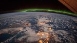 Foto: Indahnya Aurora dari Kamera NASA