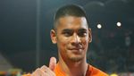 Alphonse Areola, Kiper Ganteng yang Punya Bahu Lebar dan Berdada Bidang