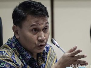 Andi Arief Sebut PD Emoh Kampanyekan Sandi, PKS Tetap All-Out