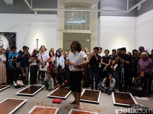 Merayakan 60 Tahun Tisna Sanjaya