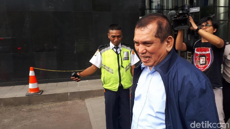 Chairuman Usai Diperiksa KPK: Ditanya soal Anggaran e-KTP Chairuman Usai Diperiksa KPK: Ditanya soal Anggaran e-KTP