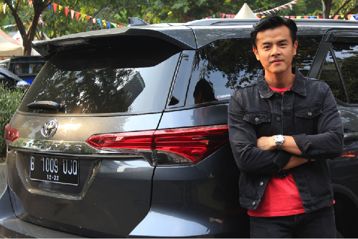Masalah Macet, Dion Wiyoko Punya Cara Ini Agar Irit BBM