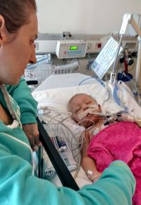 Harlow masih dalam perwatan.