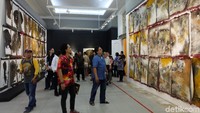 Karya seni instalasi Potret Diri Sebagai Kaum Munafik ditampilkan lagi di Galeri Nasional Indonesia. Foto: Tia Agnes/ detikHOT