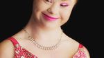 Cantiknya Maddy, Model Profesional Pertama dengan Down Syndrome