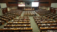 Di akhir sidang, DPR menyetujui perpanjang waktu pembahasan RUU Larangan Minuman Beralkohol dan RUU Pertembakauan. DPR meminta perpanjangan waktu satu kali masa sidang.