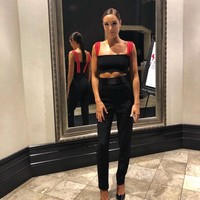 Di akun Instagram-nya, ia pun sering mengunggah inspirasi penurunan berat badan, transformasi tubuh, hingga makanan sehat untuk memotivasi 9,8 juta pengikutnya. Foto: Instagram @kayla_itsines