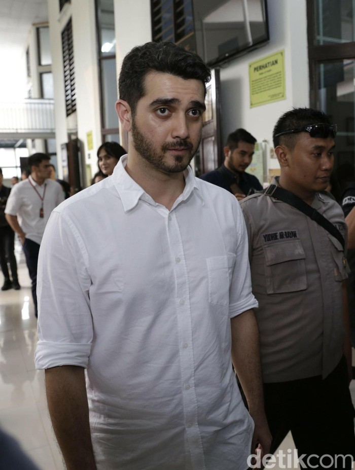 Fachri Albar saat ditemui di PN Jaksel.
