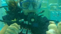 Alyssa Carson sering memposting dirinya berlatih di air. Mulai dari berenang hingga menyelam (Alyssa Carson/Instagram)